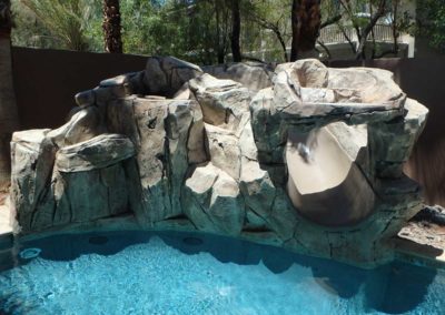 Pool-features-artificial-rock-work-painted-vegas-1-88