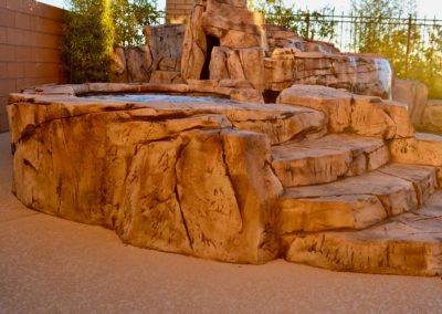 Pool-features-artificial-rock-work-spa-wall-spa-steps-vegas-1-77