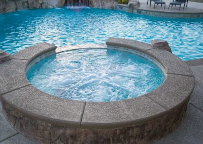 Pool-features-artificial-rock-work-spa-wall-vegas-1-26