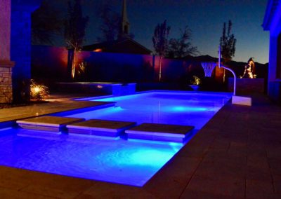 Pool-features-floating-pool-steps-pool-lights-vegas-1-69