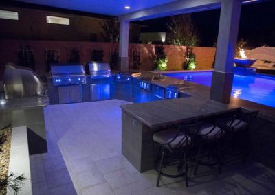 Outdoor-Living-BBQ-BBQ-grill-bar-seating-pizza-oven-patio-cover-vegas-1-18